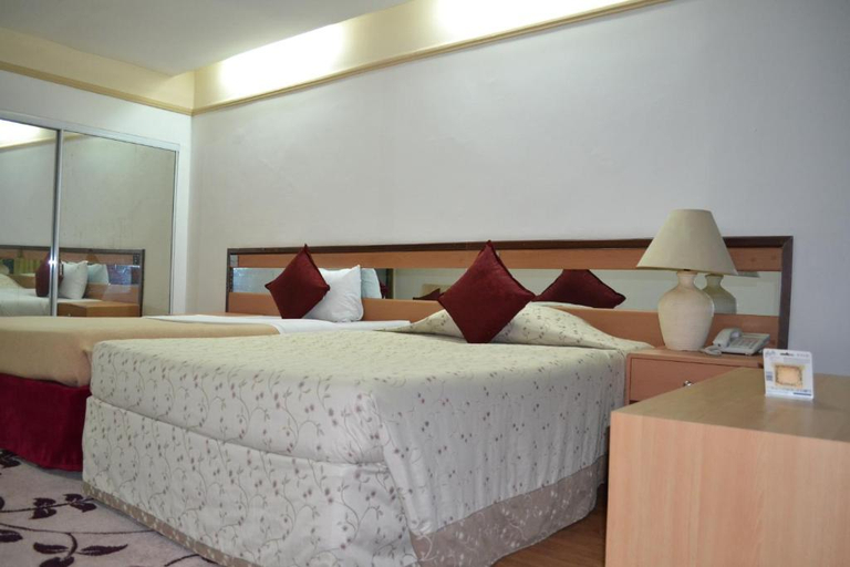 Bedroom 3, Paintsiwaa Wangara Apartments, Accra