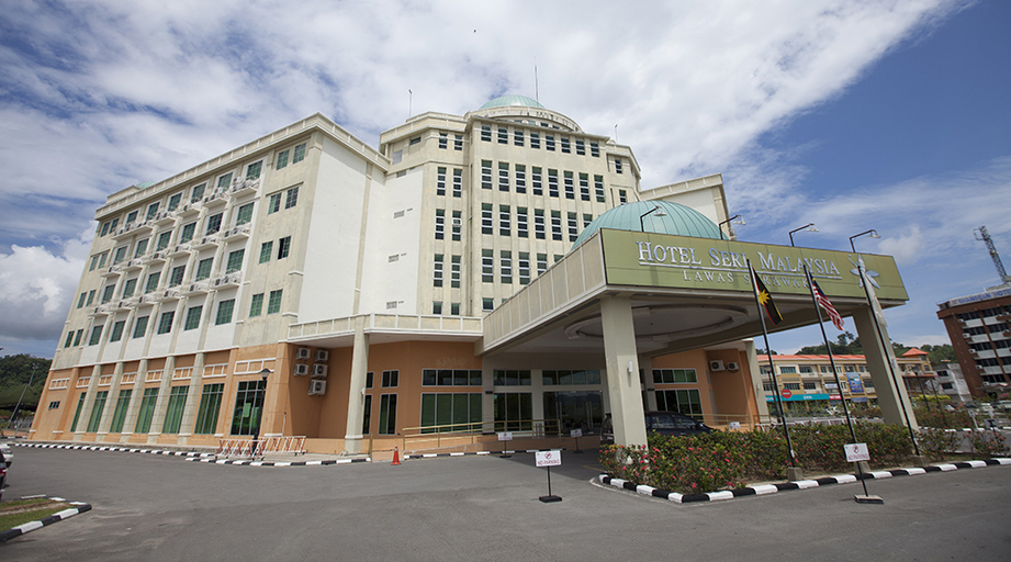 Exterior & Views 2, Hotel Seri Malaysia Lawas, Lawas