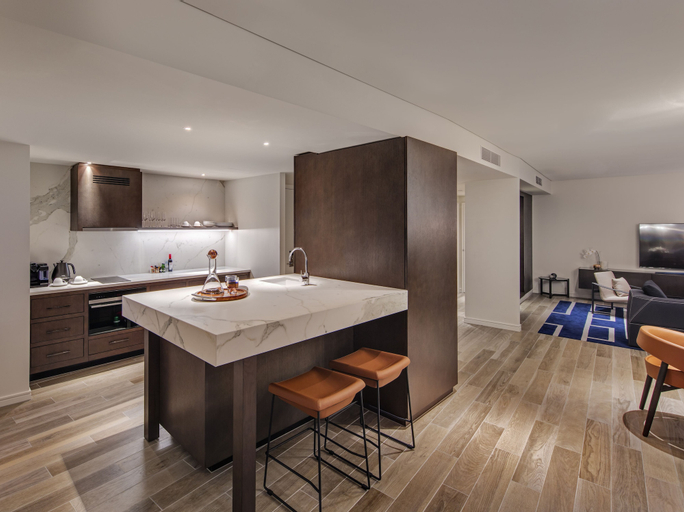 Dining Room 15