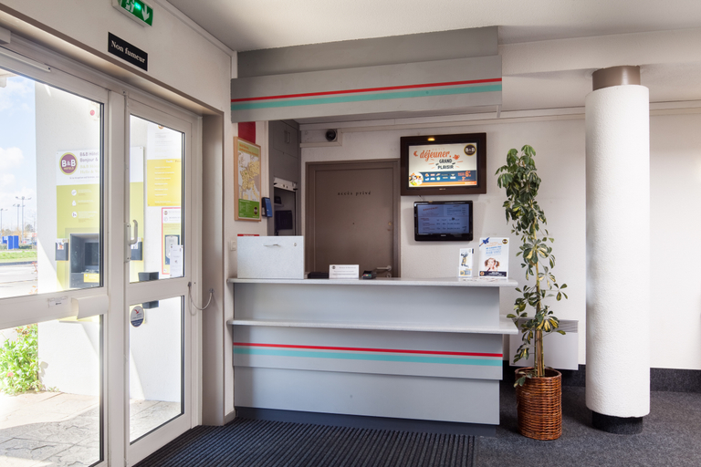 Public Area 2, B&B HOTEL Maurepas, Yvelines
