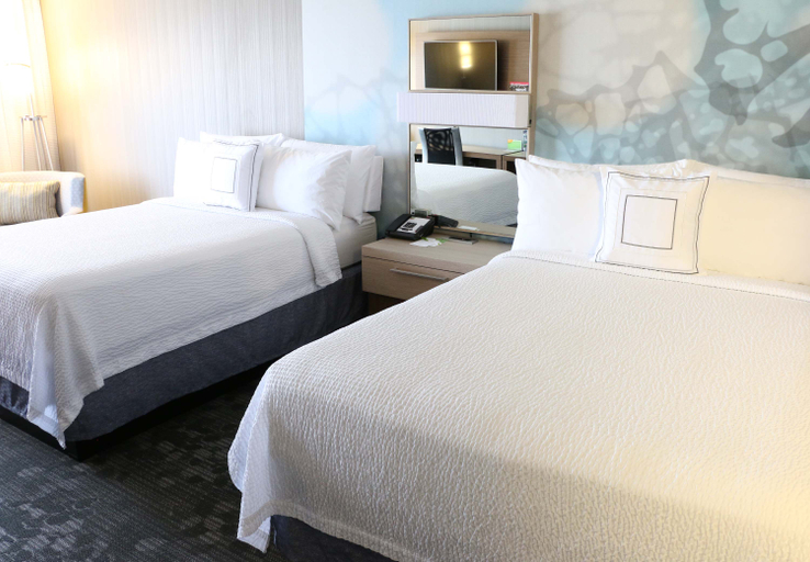 Bedroom 3, Courtyard Portland Airport-OR, Multnomah