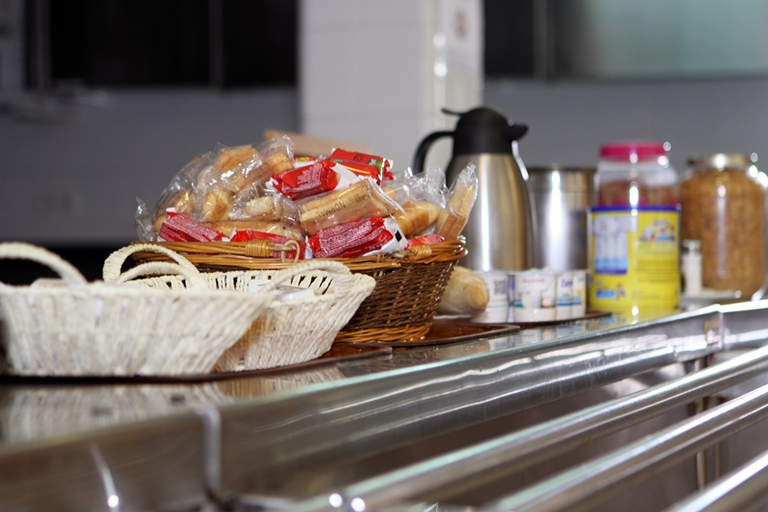 Food & Drinks 2, Trinkete Etxea Hostel, Vizcaya