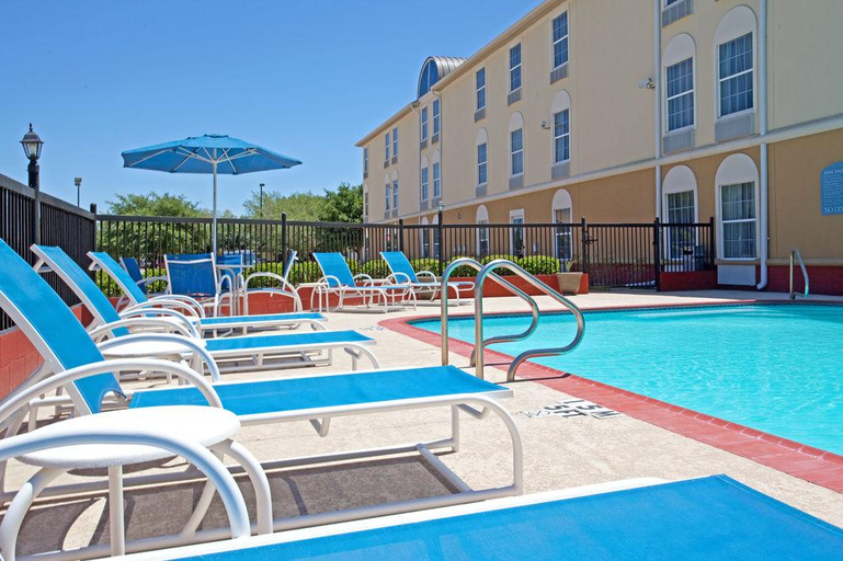 Sport & Beauty 2, Holiday Inn Express & Suites COLUMBUS by IHG, Colorado