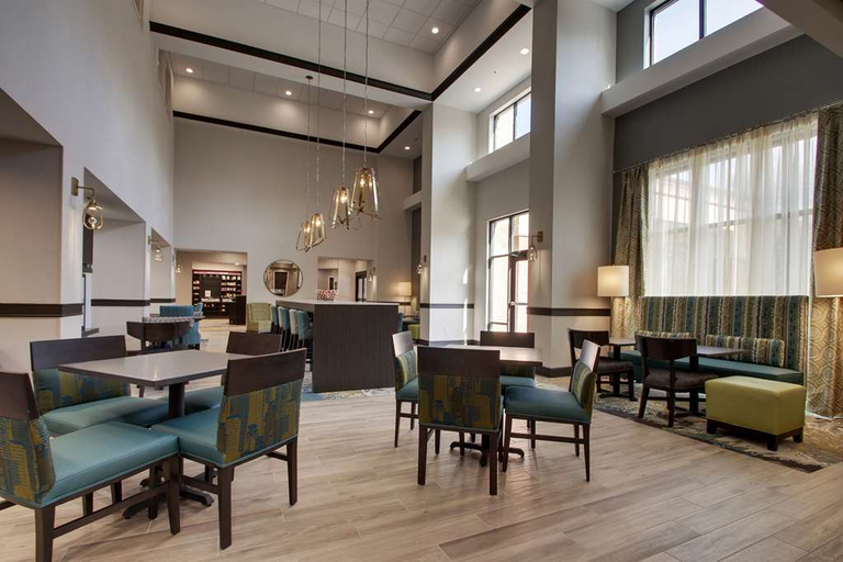 Food & Drinks 5, Hampton Inn & Suites By Hilton Knightdale Raleigh, Wake