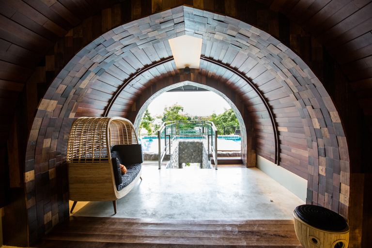Public Area 3, Natee The Riverfront Hotel Kanchanaburi, Muang Kanchanaburi