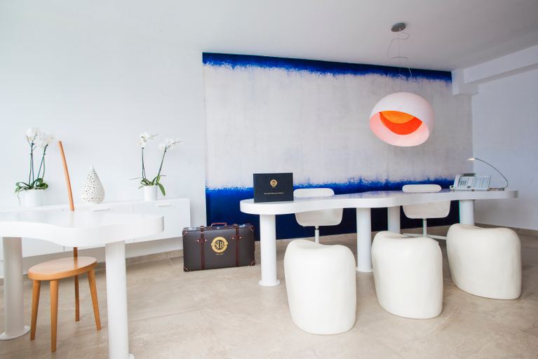 Public Area, Santorini Secret Premium, South Aegean