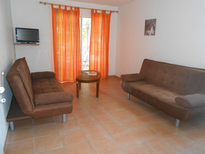 Public Area, Courbaril Village, Les Trois-Îlets