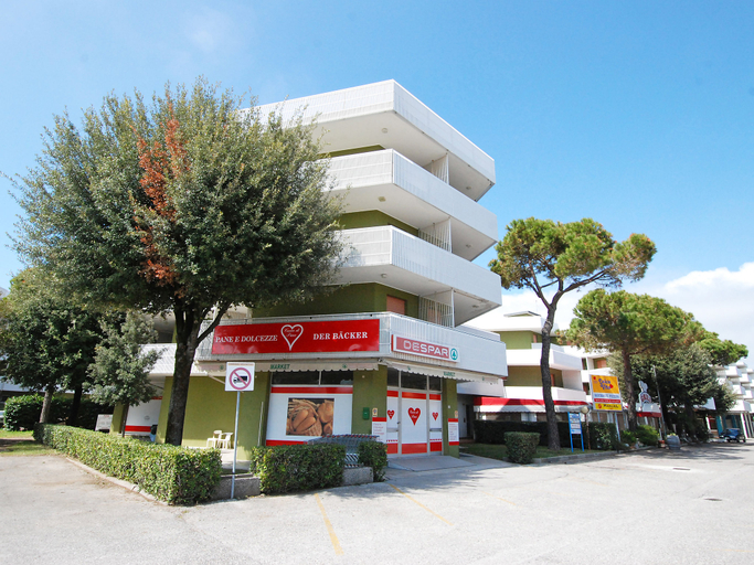 Exterior 4, Moschettieri, Venezia