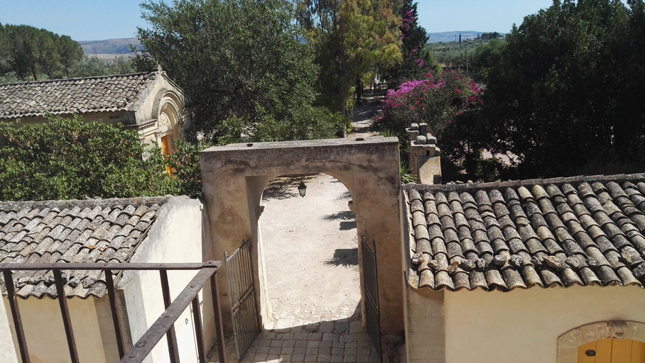 Public Area, Villa Zottopera, Ragusa