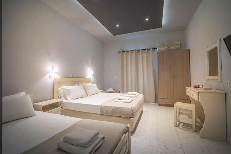Bedroom 3, Armonia Studios & Apartments, Ionian Islands
