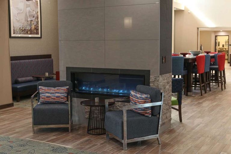 Exterior & Views 2, Hampton Inn & Suites Lafayette Medical Center, CO, Boulder