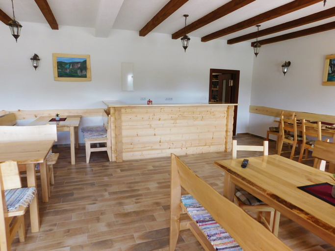 Public Area, House Sara 2, Rakovica