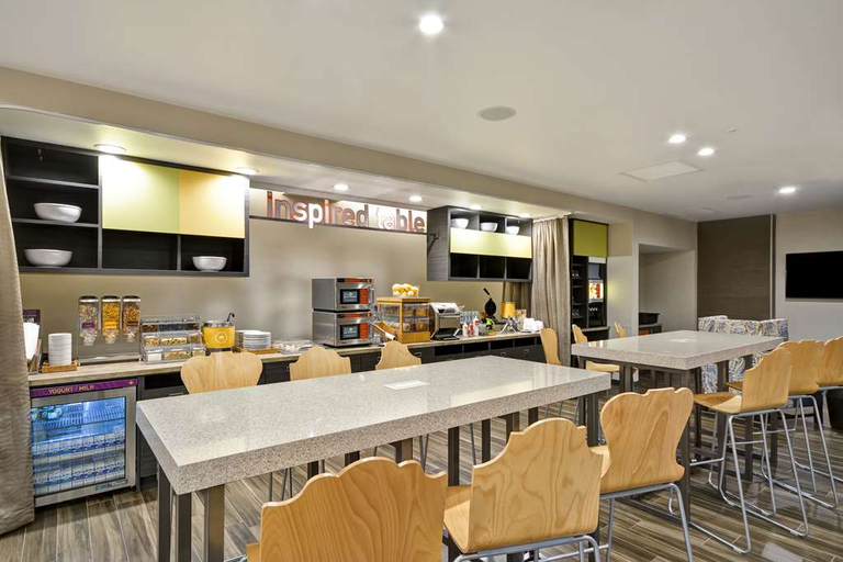 Food & Drinks 5, Home2 Suites by Hilton Dallas Downtown Baylor Scot, Dallas