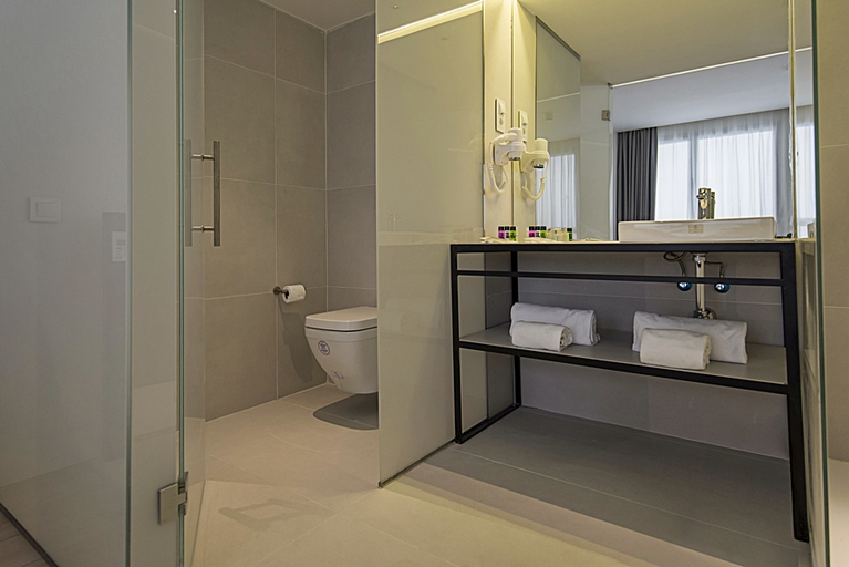 Bathroom 4, B&B Hotel Madrid Centro Puerta del Sol, Madrid