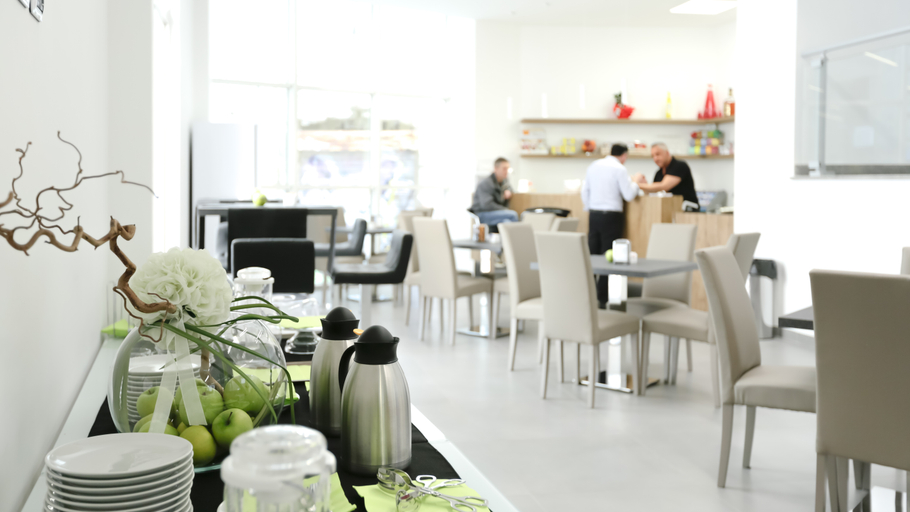 Food & Drinks 5, Ecumano Space, Napoli
