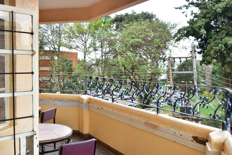 Public Area 2, Maru B Courts Hotel, Nyeri Town