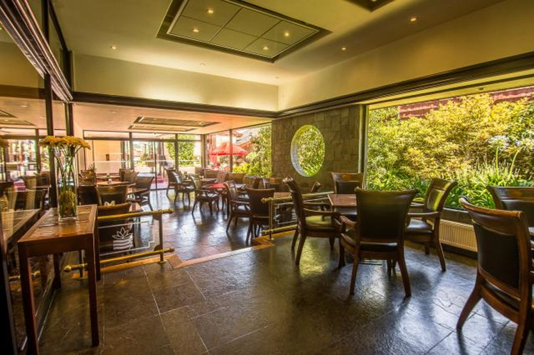 Food & Drinks 3, Villa Del Rio, Valdivia
