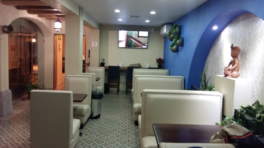 Public Area 2, La Merced, Colima