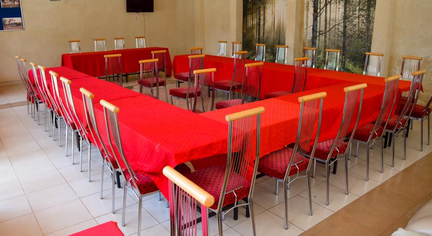 Food & Drinks, Zeroes Resort Machakos, Machakos Town