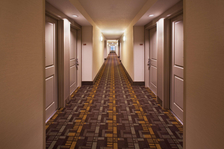 Public Area 2, AmericInn by Wyndham Fairfield, Jefferson