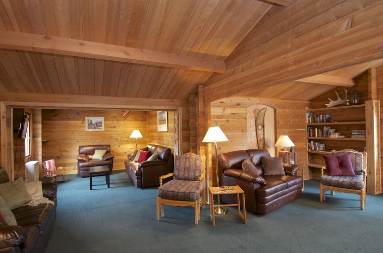 Public Area 3, Denali Cabins, Denali