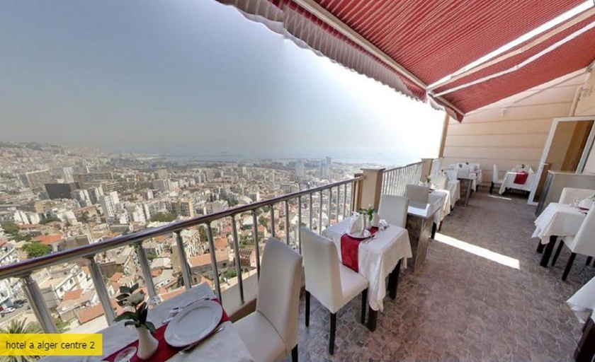 Food & Drinks, Ikram el Dhayf, Bouzareah