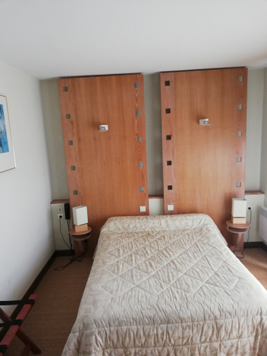 Bedroom 4, Hotel authentic by balladins Rodez / Le Ségala, Aveyron
