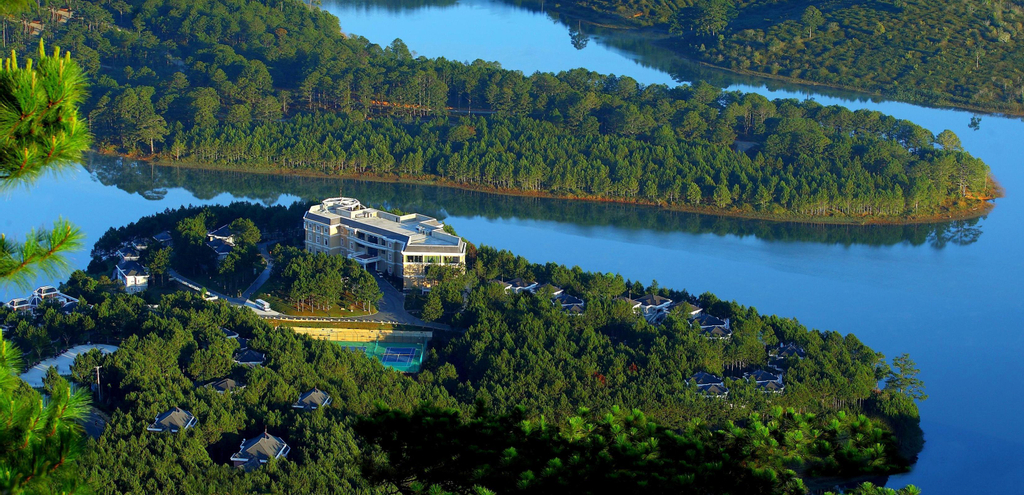 Exterior & Views 3, Dalat Edensee Lake Resort & Spa, Đà Lạt