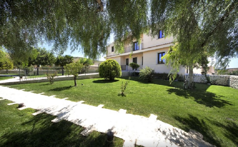 Exterior & Views, Arucimeli Resort, Ragusa