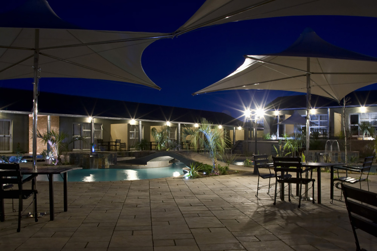 Food & Drinks 5, Arebbusch Travel Lodge, Windhoek West