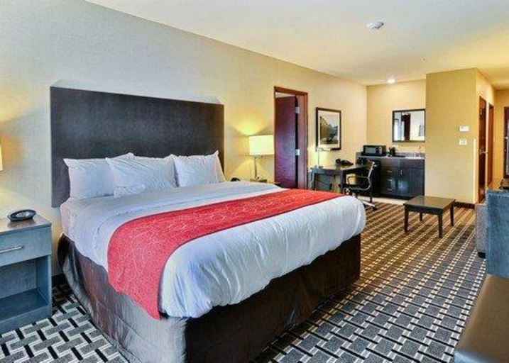 Bedroom 4, Comfort Suites Uniontown, Fayette