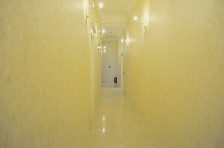 Public Area 2, Drop Inn Baku, Baku