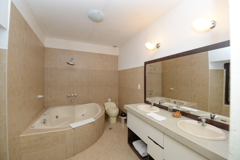 Bathroom, Yabar Hotel Cusco Suite, Cusco