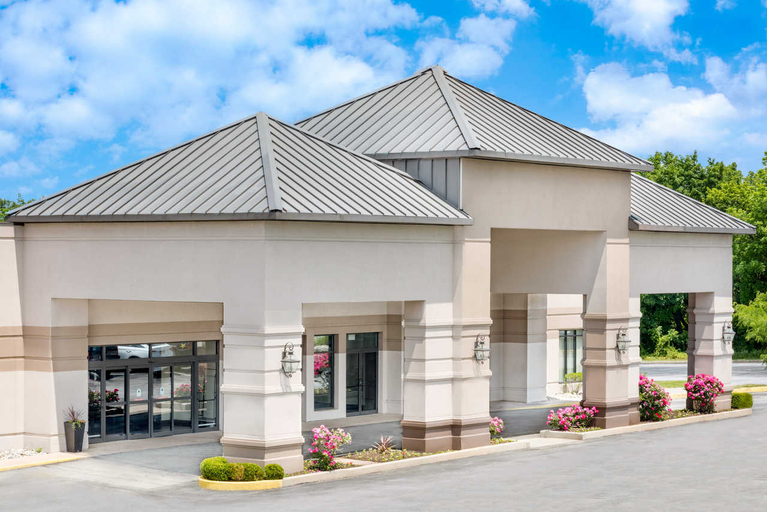 Exterior & Views 4, Exton Hotel & Conference Center, Chester