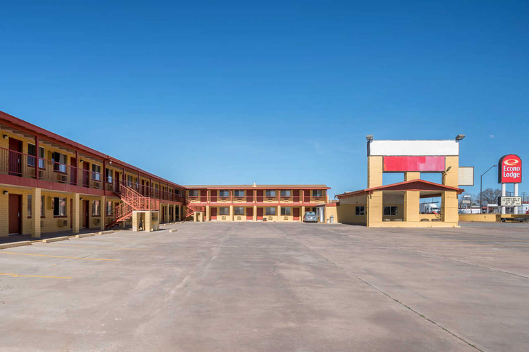 Econo Lodge I-40 exit 286 Holbrook, Navajo