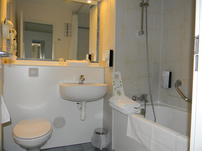 Bathroom 5, Campanile Brussel Drogenbos, Bruxelles