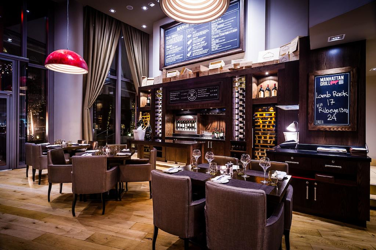 Food & Drinks 5, Marriott Executive Apartments London, Canary Wharf, London