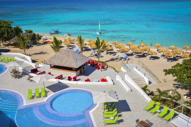 Sport & Beauty 2, Grand Decameron Cornwall Beach Trademark All Inclu