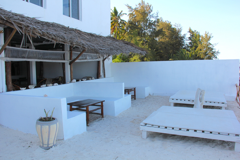 Public Area, Makuti Beach Bungalows, Kusini