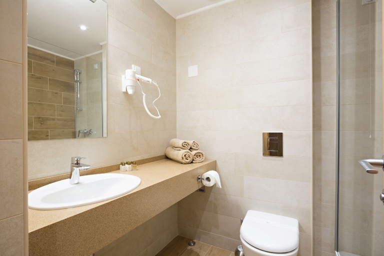 Bathroom 5, Etno Naselje Vrdnicka Kula, Irig