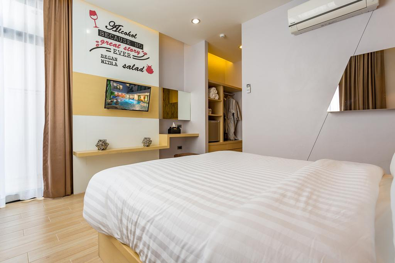 Bedroom 3, Oneloft Hotel, Phuket Island