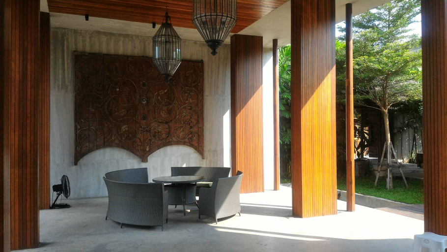 Bedroom 4, Into The Forest Resort, Bang Plee
