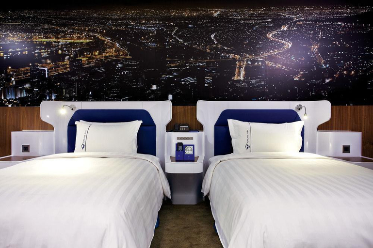Bedroom 3, Airline Inn Green Park Way, Taichung