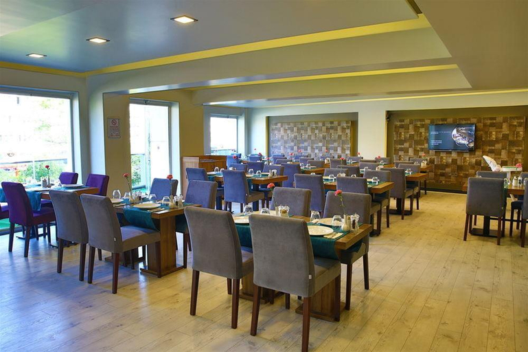 Food & Drinks 5, SennaCity Hotel, Merkez
