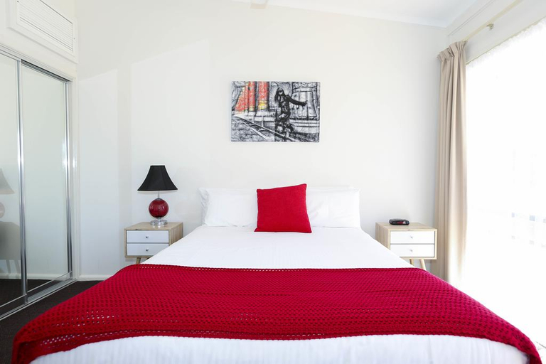 Bedroom 4, Comfort Inn Premier, Coffs Harbour - Pt A