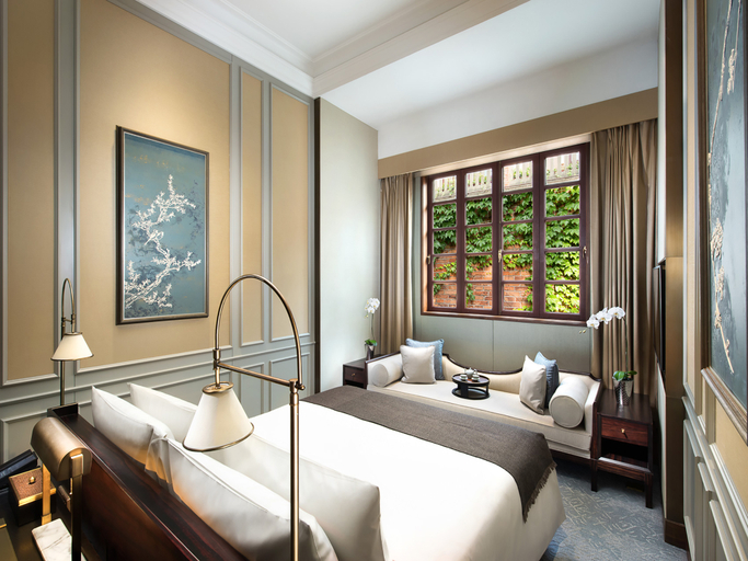 Bedroom 5, Capella Shanghai Jian Ye Li, Shanghai