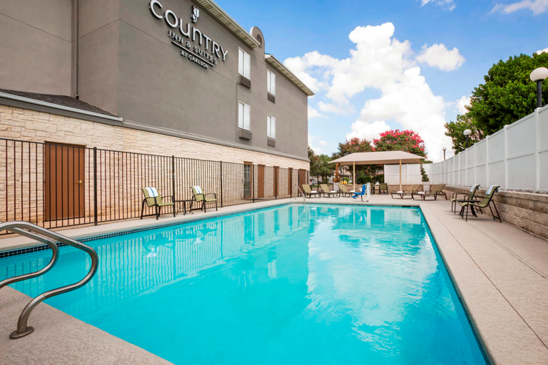 Sport & Beauty 2, Country Inn & Suites by Radisson, Austin North (Pf, Travis