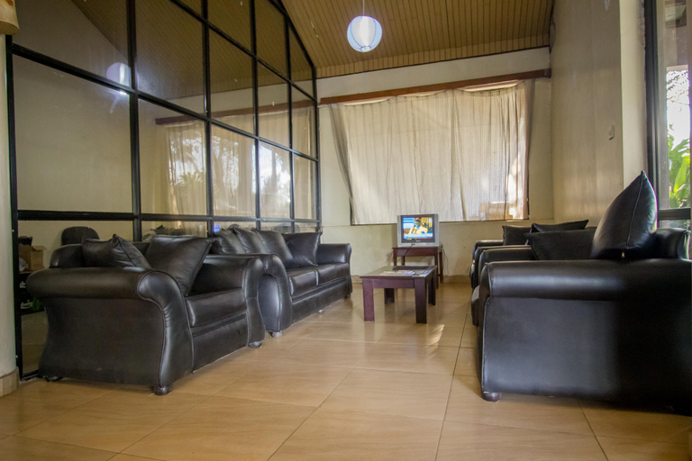 Public Area 2, Park Place Hotel, Langata