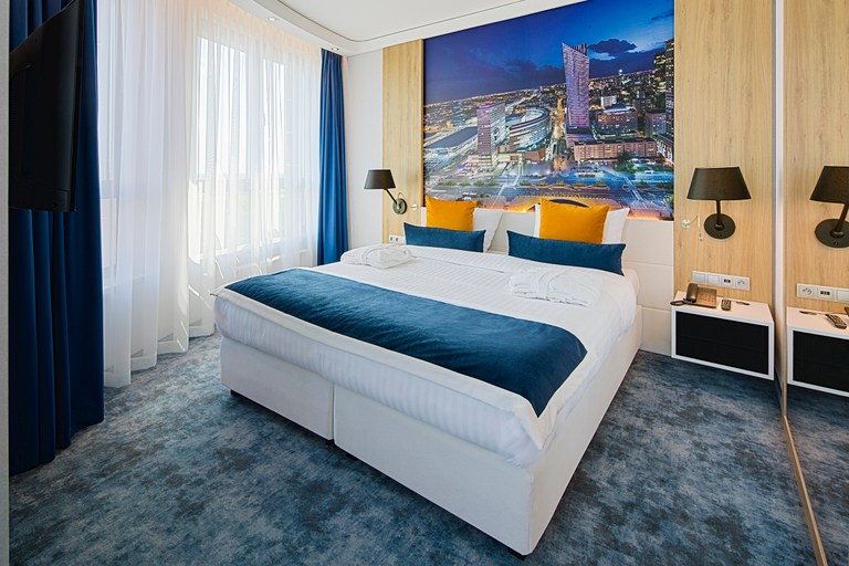 Bedroom 2, Golden Tulip Warsaw Airport, Warsaw