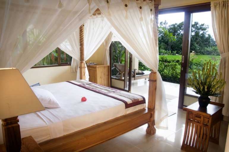 Bedroom 12
